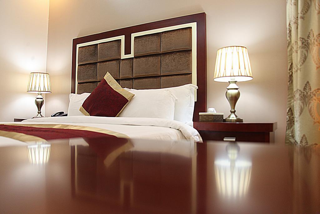 Beatrice Hotel Kinshasa Eksteriør bilde
