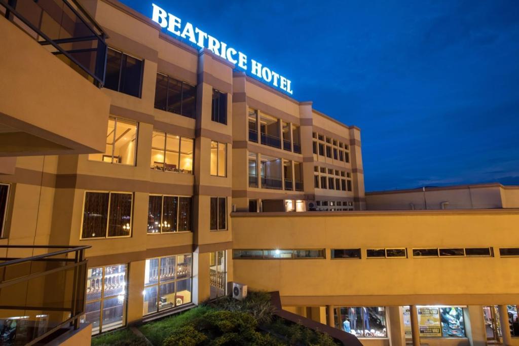 Beatrice Hotel Kinshasa Eksteriør bilde